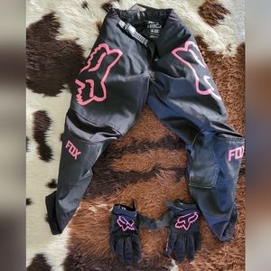 Girls Fox pants and gloves